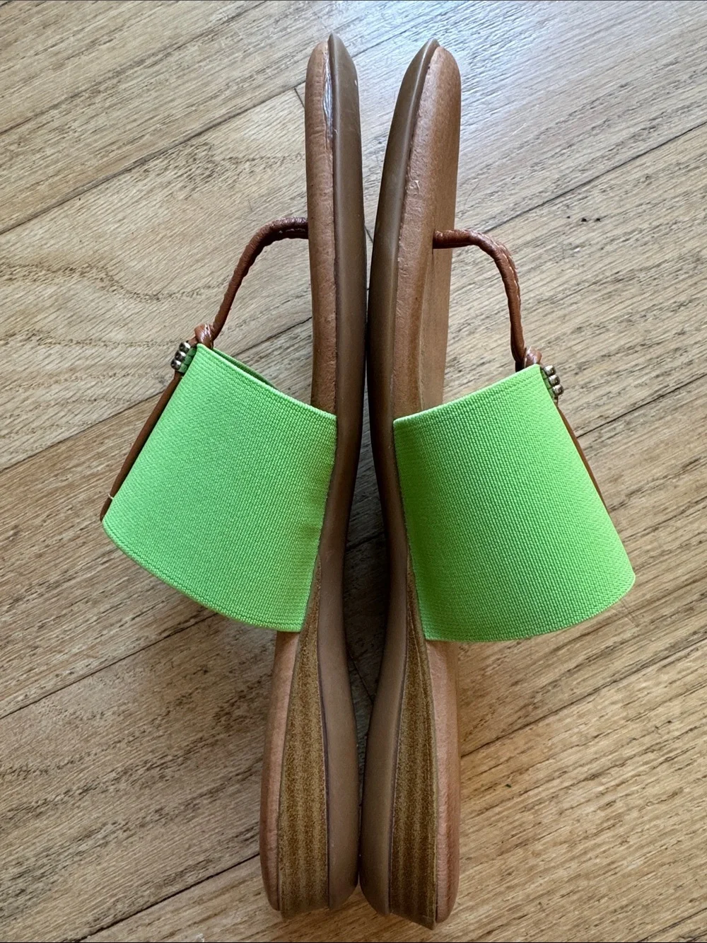 Andre Assous Nice Style Lime Green Slide Sandal, size 7
